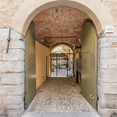 The Old Town By Aura Luxury Collection Como